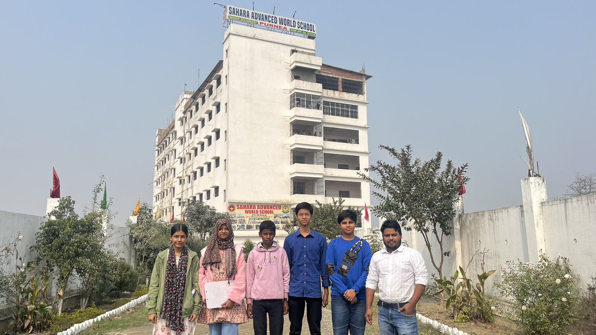 AkbarClasses's tweet image. AKBAR CLASSES at SOF NSO &amp;amp; IMO Level 2! 🎯

Our students successfully appeared for the NSO &amp;amp; IMO Level 2 at Sahara Advanced World School, Purnea! 🌟

Proud of their hard work and dedication. Wishing them success in this journey!

#AKBARCLASSES #NSOLevel2 #IMOLevel2