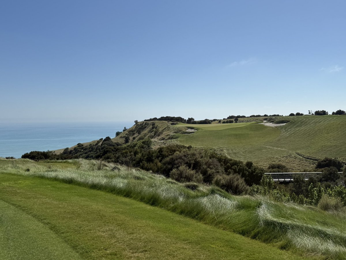 golf course enthusiast tweet media