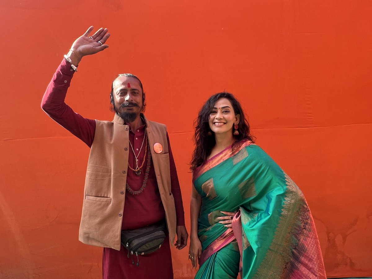 "Mahakumbh—an unforgettable experience! Grateful to my friends, my Guruji &amp; the amazing gurus I met. Thank you, God, for making this happen through the universe. Forever blessed. ✨🙏 #Mahakumbh2025 #Gratitude!