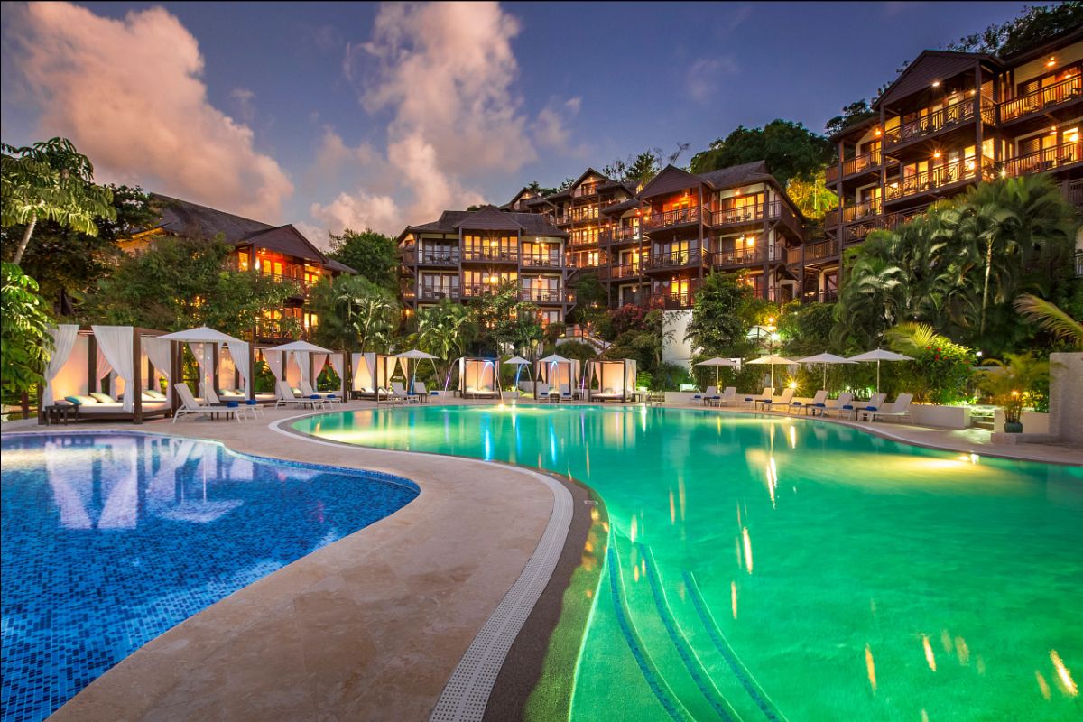 caribunpackaged's tweet photo. Caribbean Hotel Sale - Discounts for Travel Staff + Friends 🏝️ - https://t.co/cYR1j7a0PX https://t.co/YmZCbERQoU