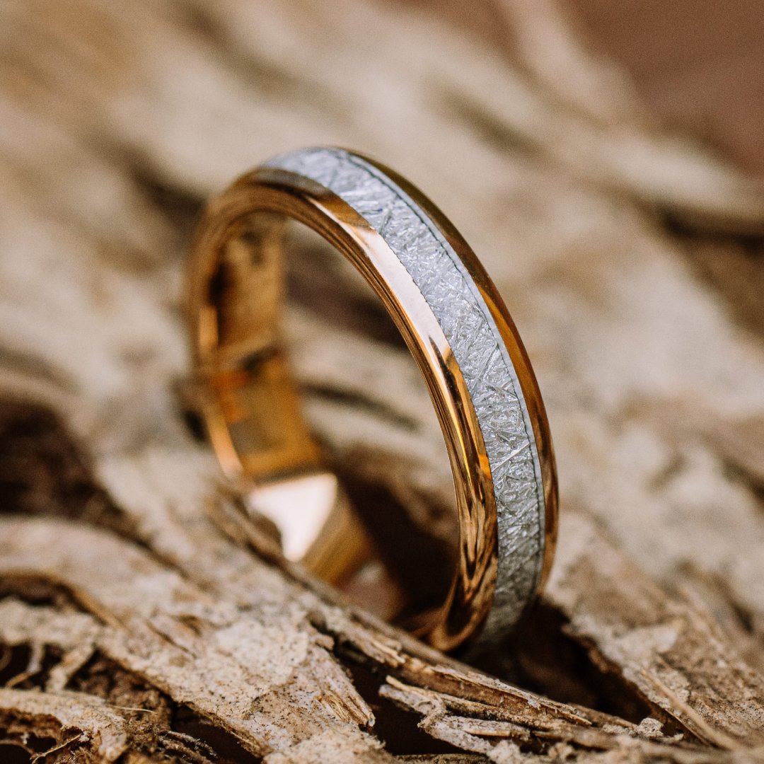 OrbitRings's tweet image. Carry a piece of the universe with you. 🌠 Our meteorite inlay ring blends rugged elegance with cosmic charm. Perfect for those who crave the extraordinary.

#AdventureStyle #MeteoriteRing #OrbitRings #MensJewelry #CosmicDesign #UniqueRings #TimelessCraft