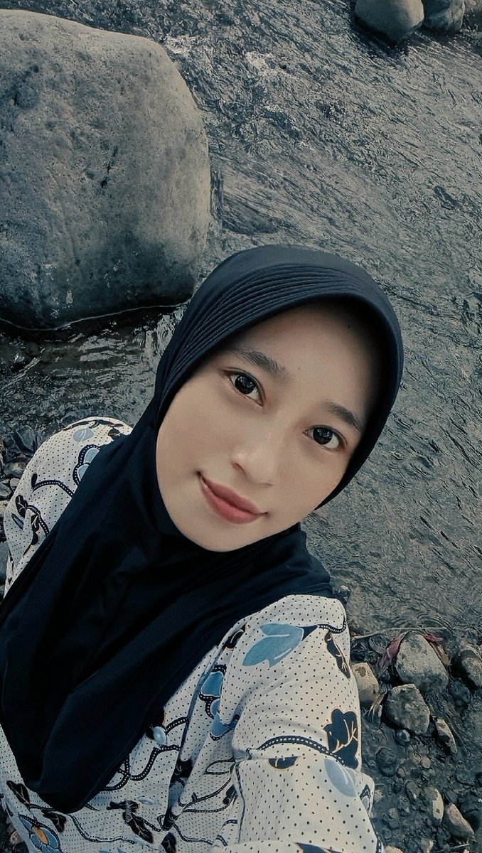 fvvrtanime's tweet photo. @hijabrandom https://t.co/BtHKwpX4yB