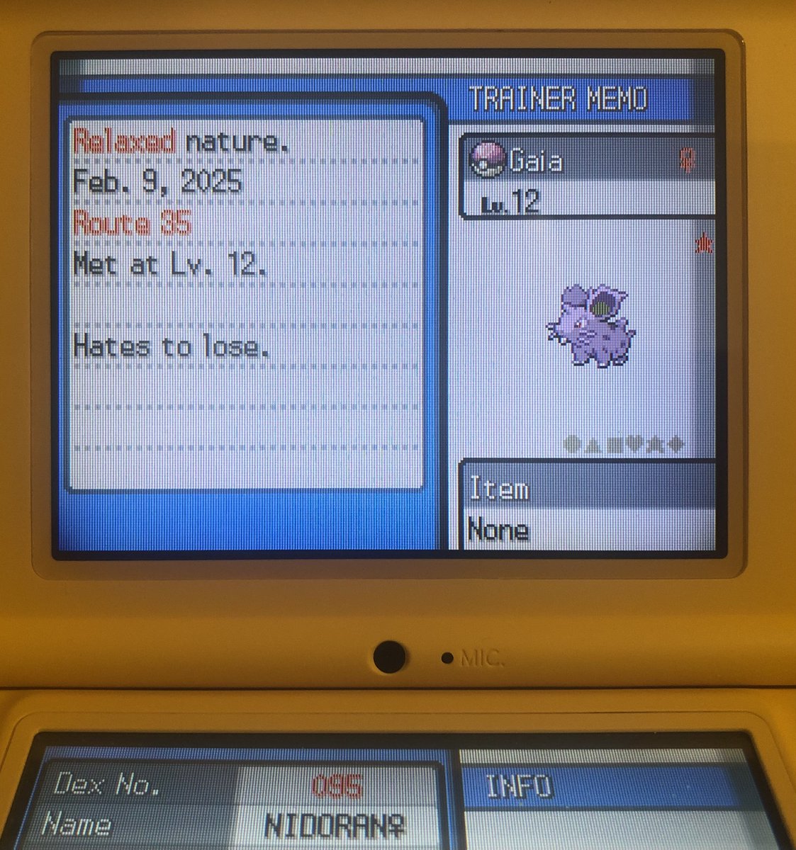 rpgharold's tweet photo. looking for yanma #ShinyPokemon https://t.co/3He1JYWG7k