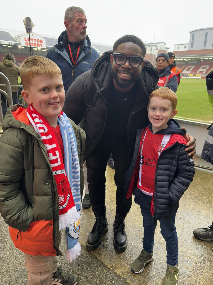 EdinburghOrient's tweet photo. @StockportCounty @leytonorientfc @SkyBetLeagueOne @TPExpressTrains @NetworkRailEDB @BlackpoolFC @GaughanGroup_ @LumoTravel @LaticsOfficial @WiganStadium ⚽️ Match5️⃣
🏴󠁧󠁢󠁥󠁮󠁧󠁿 @leytonorientfc 🆚 @ManCity 
🏆@EmiratesFACup 
📆Saturday 8th February 
🏟️ @GaughanGStadium 
🚆@LumoTravel from @NetworkRailEDB to #LondonKingsCross 
🛣️8️⃣0️⃣0️⃣ miles round trip
☁️7️⃣c
🥅 #LOFC 1️⃣-2️⃣ #ManCity https://t.co/hoN9VKO5pp