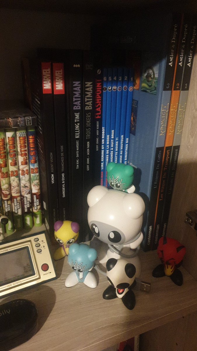 Nodulithe's tweet photo. @TimeKz1 @Skylanders_Guy No bro still got them https://t.co/MZj08iBwf5