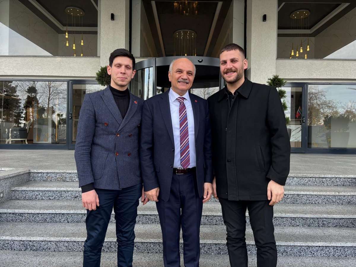 📍TRABZON

İl Gençlik Kollarımızın İlçe Başkanları Kampı’nda gençlerimizle bir araya geldik.