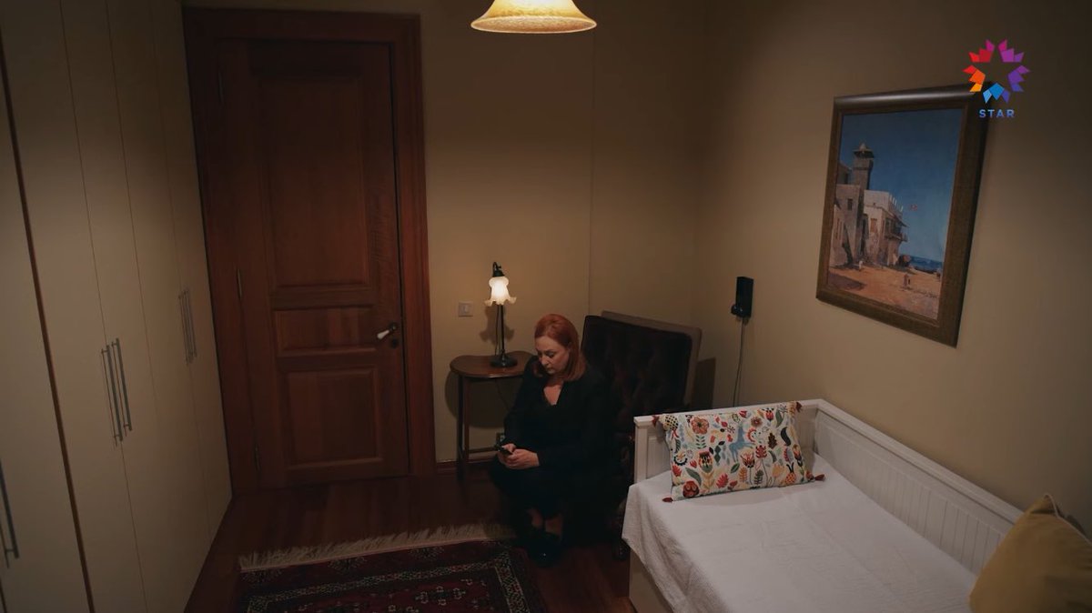 ifakatkorhan_'s tweet image. #İfOr’un çalışma odası yapıcağı odaya ifakat geçmiş
neyse #İfOr’un çalışma alanlarını sayalım
Fizik
Kimya
Biyoloji
Mühendislik(eşya parçalama, kırma)
Melodi(Sessiz şarkı)
#YalıÇapkını 
😘😆🔥
@samedaslan