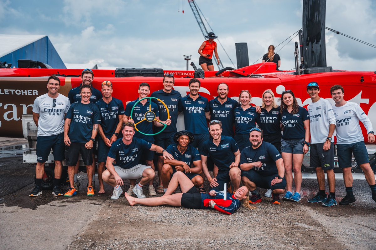 Awesome effort <a href="/EmiratesGBRSGP/">Emirates Great Britain SailGP Team</a> Total
Teamwork 💪 #SydneySGP