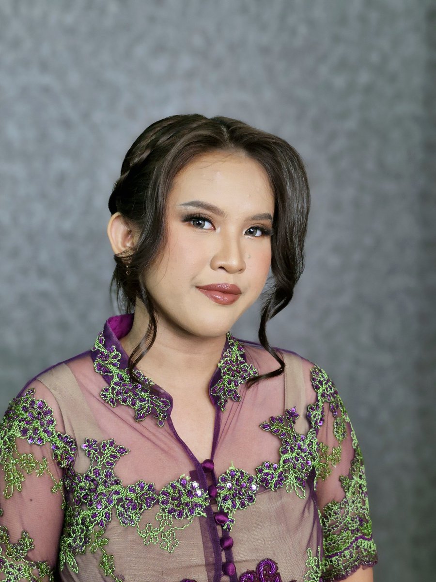 brushedbysintya's tweet photo. 𝙶𝚁𝙰𝙳𝚄𝙰𝚃𝙸𝙾𝙽 𝙼𝙰𝙺𝙴 𝚄𝙿 𝙻𝙾𝙾𝙺
📍Make up wisuda wilayah Solo Raya
🏠Free biaya home servis
💸Start from 150k
More info click link on bio or https://t.co/aL0SGvcdYu
#muasolo #muawisuda #muasukoharjo #muasoloraya https://t.co/IBx2jV093P
