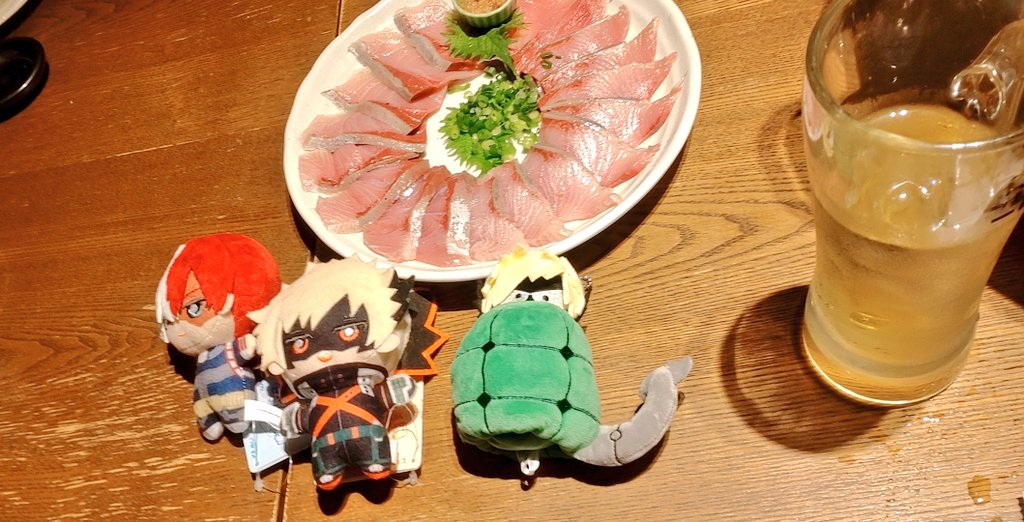 liz_10001's tweet photo. アフター！！！でした！！！！
ぶりしゃぶ堪能する前にお腹いっぱいになっちゃったけどめちゃくちゃ喋ってめちゃくちゃ楽しかった〜😋💕
4枚目はこっそり混ぜて撮ったはるけ〜ちゃん⚾️ https://t.co/7XUVSMPKOJ