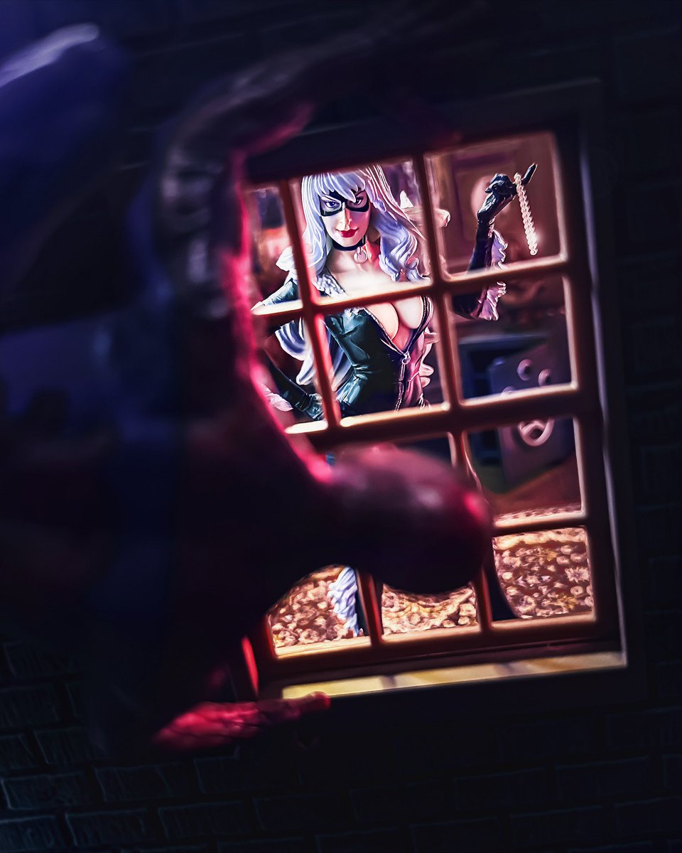 salvagedcargo's tweet image. “Cat got your tongue Spider?”

🐈‍⬛ An oldie but g👀die from @collectdst 🕸️

#collectdst #marvelselect #marvelcomics #spiderman #blackcat #toypix #diamondselect