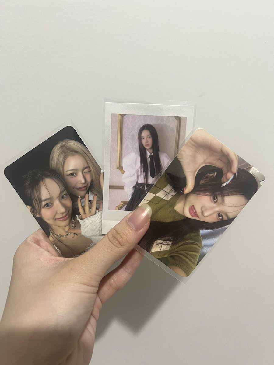 haesrens's tweet photo. — 💌 #parceladon @florenceladon 

saerangz came home safely!! tysm <3 https://t.co/fPikbvhebH