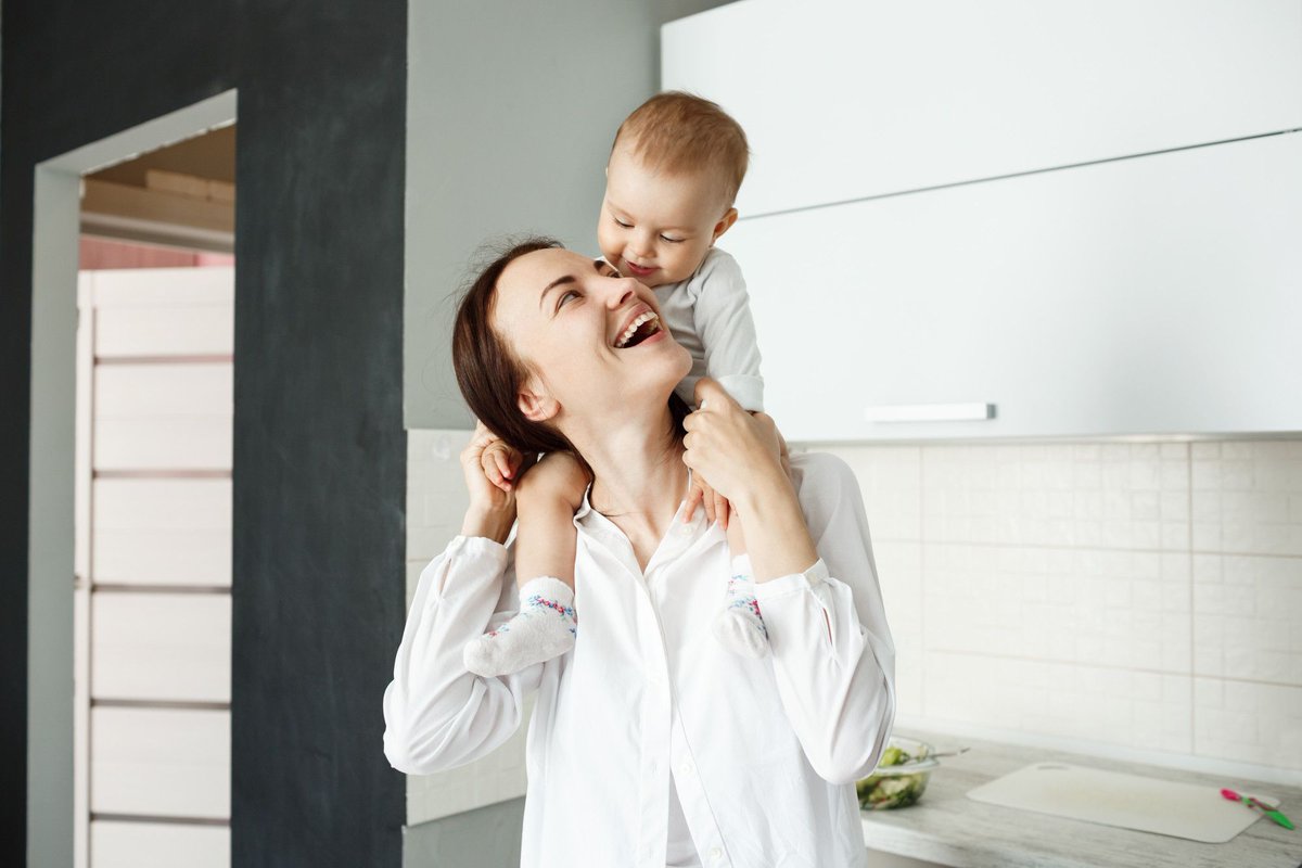 ColiPrev's tweet photo. Koja je bila prva reč koju je VAŠA beba izgovorila?👶💜 https://t.co/WCgzRSVbLO