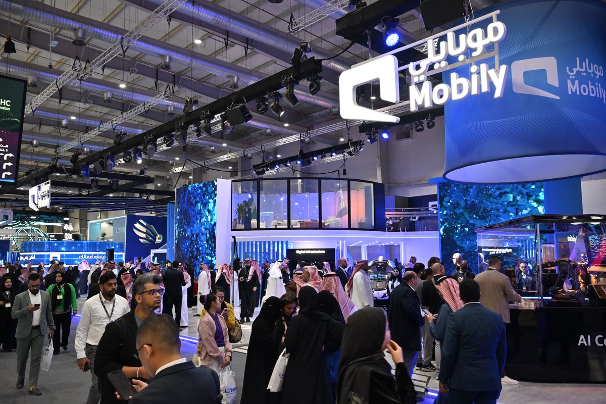 مع بداية فعاليات اليوم الأول من التجمع الأضخم لرواد التقنية والمبتكرين والمبدعين، نعدك بتجارب تقنية تتعرف فيها على #واقعك_الجديد في جناح موبايلي الممكّن الرقمي لـ #ليب25

ننتظركم اليوم وحتى 12 فبراير في جناحنا رقم H1i30