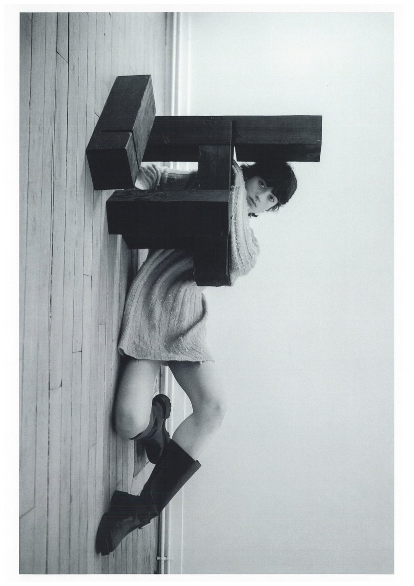 Marc_En_Rit's tweet image. Ambre, styled and shot by me.