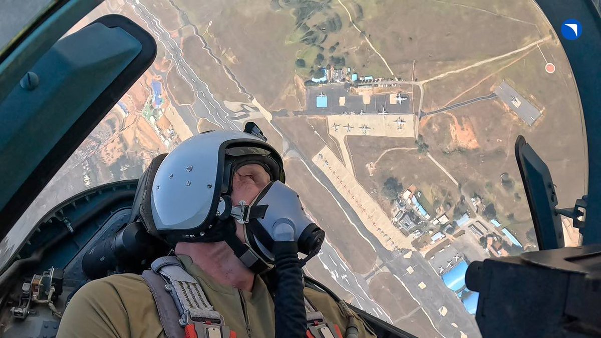vkthakur's tweet photo. Yelahanka runway as viewed from the cockpit of Su-57. Photo via UAC TC https://t.co/RnRulfRq2Q