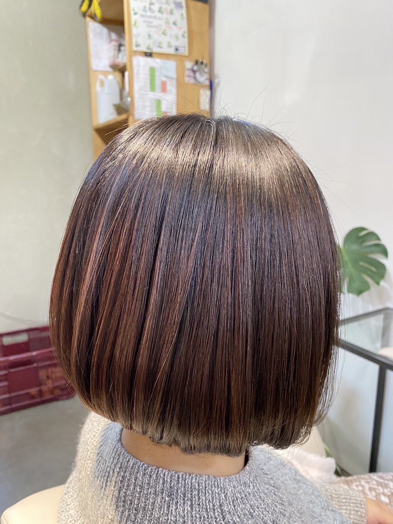 バッサリしちゃいました🥺
ブロスタやる人いないからソロでやるかー🤧