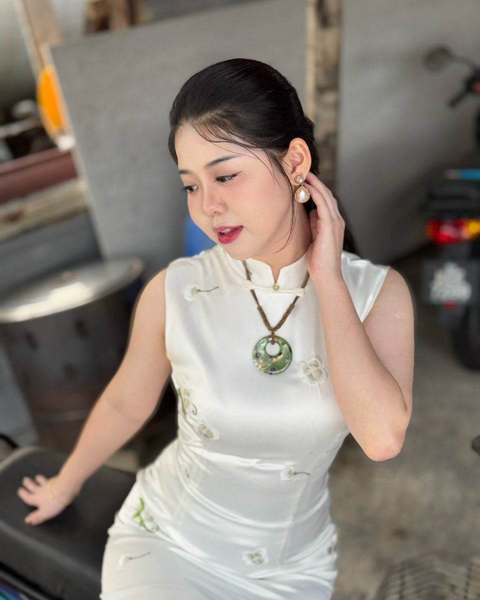 在这种偏僻地方遇到我你想做什么呢 https://t.co/AJb9fGm4Jh