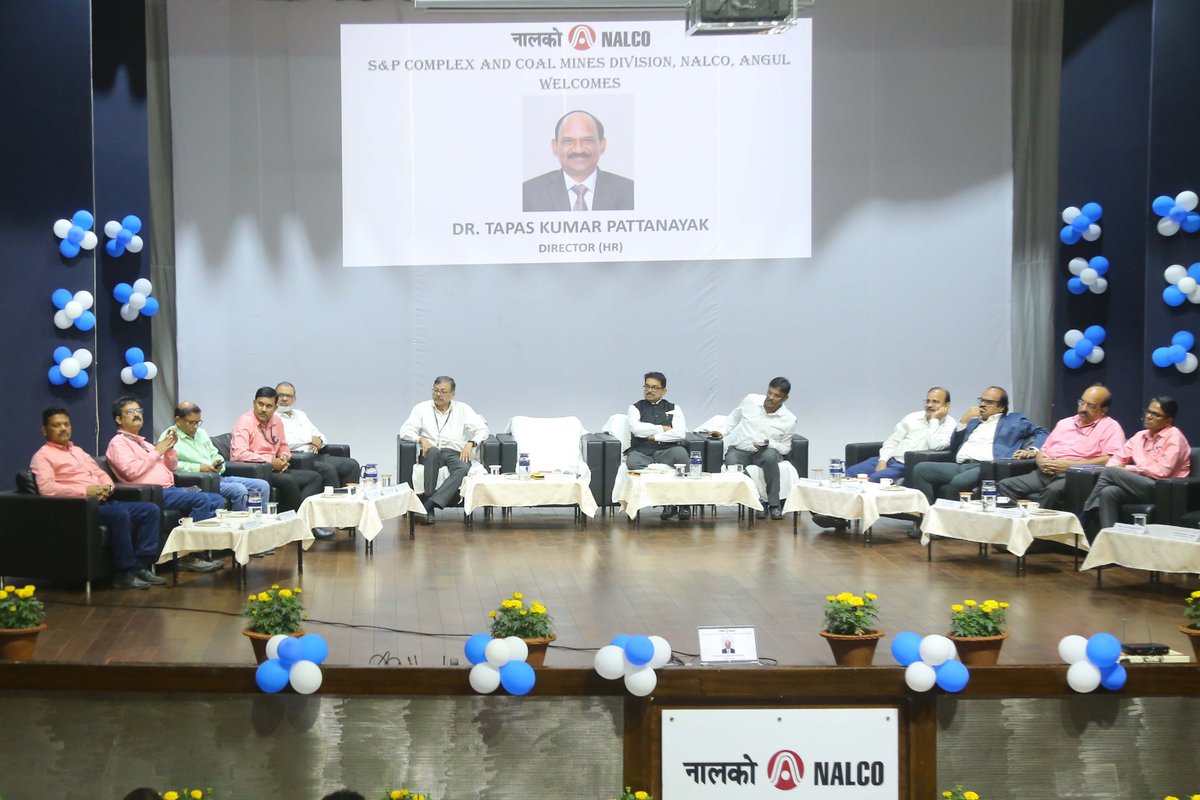 NALCO_India's tweet photo. During his visit to S&P Complex, Dr. T. K. Pattanayak, Director (HR)  interacted with HR executives and newly joined GETs of Smelter & Power Complex at Angul, Odisha. He addressed the issues and concerns pertaining to the Complex and outlined the various improvement measures to be taken up on priority. @kishanreddybjp @satishdubeyy @MinesMinIndia
