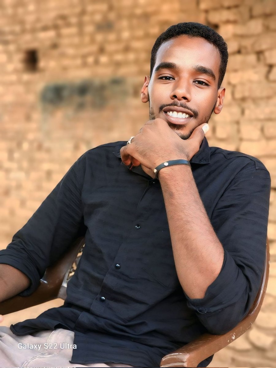 harethal8bilal's tweet photo. ( القناعة كنز والدنياء فتن )
مهما كنت في اي مكان وزمان اقتنع ان تلك الاقسام مسطره علينا في الحياة الدنياء وان مطاردة الحياة ضياع ، تمسكو بالصبر وتذكر ان فاتورة الصبر سيدفعها الله عنك هذا وعد الله ( إِنَّمَا يُوَفَّى الصَّابِرُونَ أَجْرَهُمْ بِغَيْرِ حِسَابٍ ) https://t.co/kIs4F8N2Z3