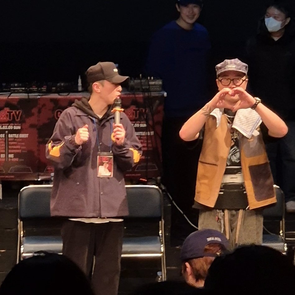 JajeonU's tweet photo. 만담듀오 https://t.co/blFhGyLjpV