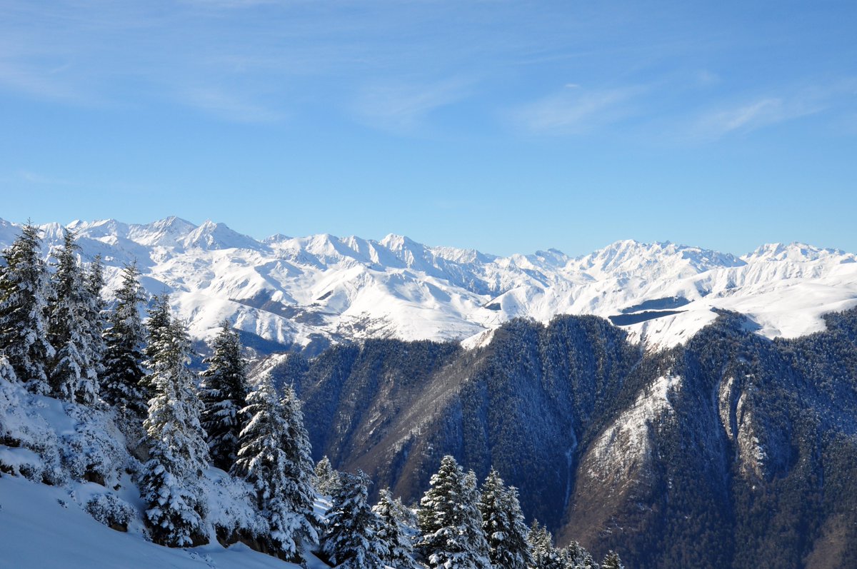 Randonnées Pyrénées tweet media