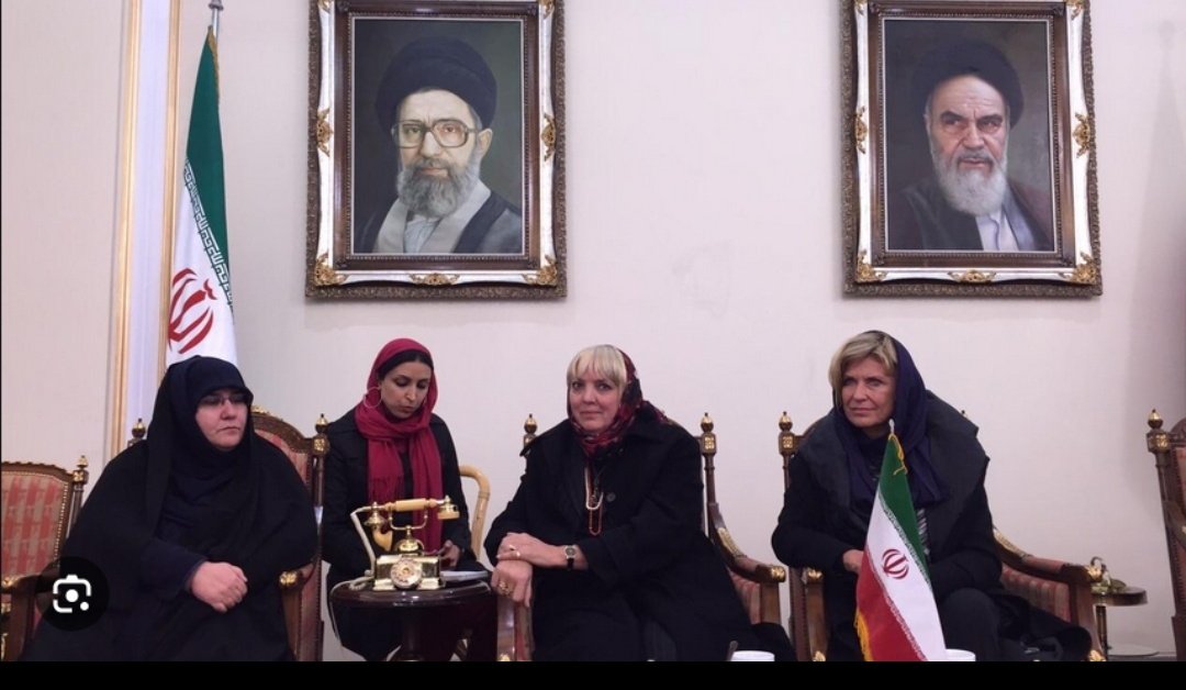 Mehrdad1Ashrafi's tweet photo. Was kann man denn erwarten, wenn deutsche PolitikerInnen sich hinter Islamfaschisten, hinter Gaza-Terroristen  und gegen Israel stellen?!
120 Millionen für Terroristen im Jahr 2025! 
Solange die breite Mehrheit zuhause nörgelt, veranstaltet die Minderheiten mit unseren Steuergelder "Demos für Gaza"! 
Wer schweigt trägt zum Untergang Deutschlands und Europas bei.