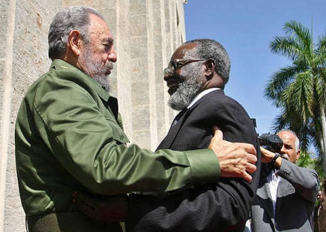 niehaus_carl's tweet image. It is with great sadness that I woke this morning to the news that the Father of the Namibian Nation, Founding President of Namibia, and Leader of the Namibian Revolution, President Samuel Shafiishuna Daniel Nujoma, had passed on. 

After his retirement as President of Namibia in…