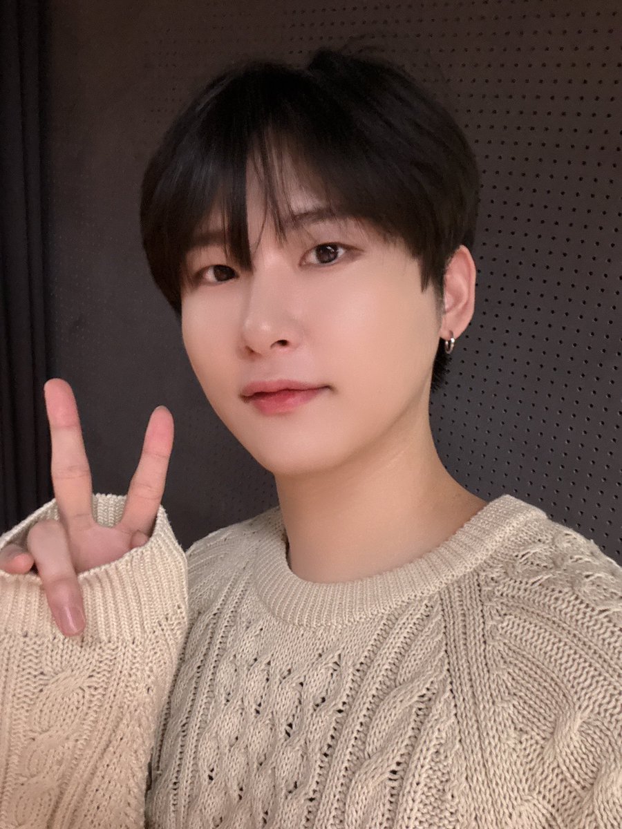 CRAVITY_twt tweet picture