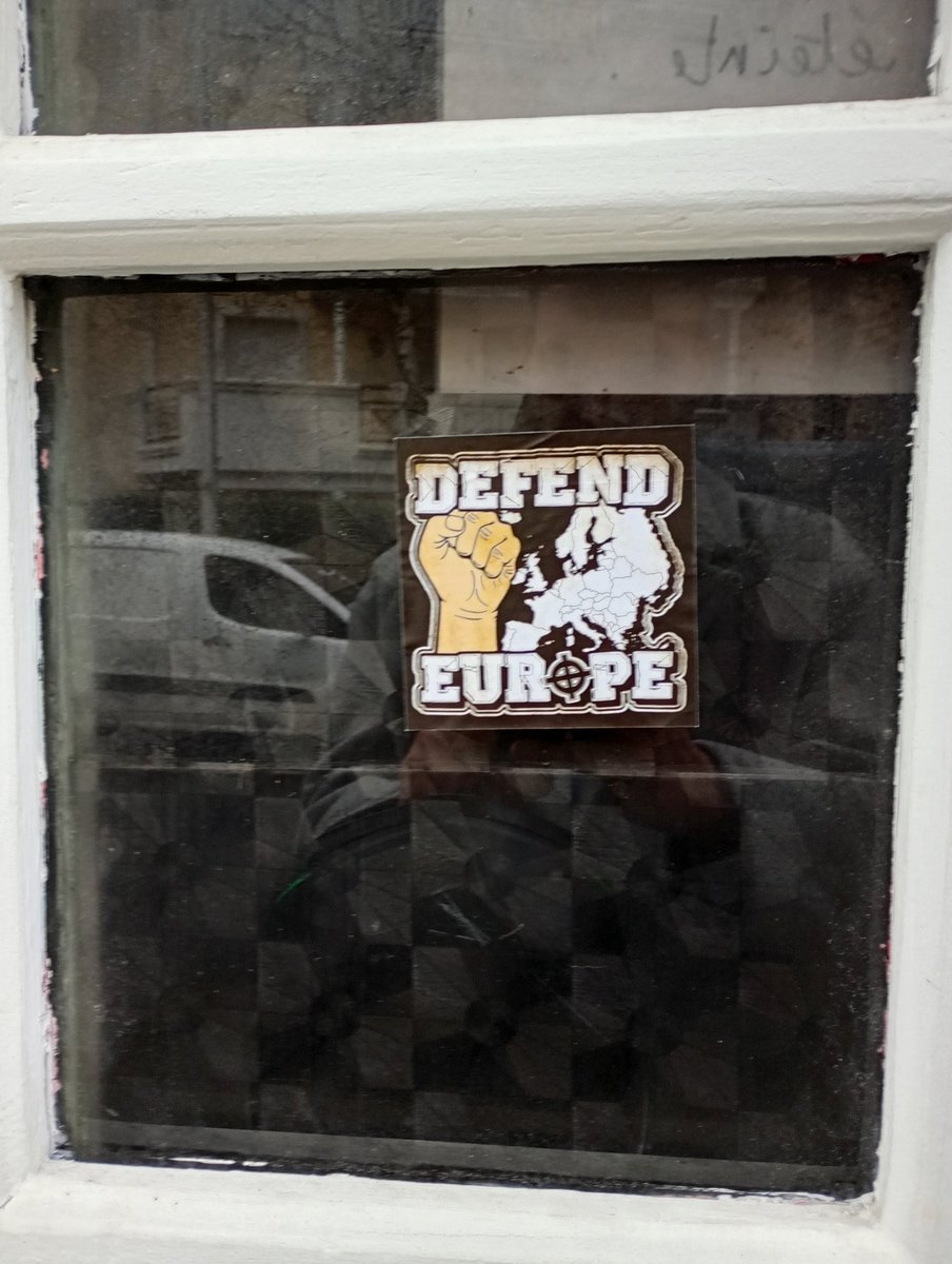 Alexandre (@ad_usquefidelis) on Twitter photo Indignation et colère profonde des militants de <a href="/ps_villemomble/">PS Villemomble</a> après que notre local de section ait fait l'objet ce jour de nouvelles dégradations de la part de l'extrême droite. 3 ans après une 1ère attaque nous sommes de nouveau ciblés. <a href="/NinuweDescamps/">Ninuwé Descamps</a> <a href="/faureolivier/">Olivier Faure</a> <a href="/KelouaF/">Fatiha Keloua Hachi</a> Indignation et colère profonde des militants de <a href="/ps_villemomble/">PS Villemomble</a> après que notre local de section ait fait l'objet ce jour de nouvelles dégradations de la part de l'extrême droite. 3 ans après une 1ère attaque nous sommes de nouveau ciblés. <a href="/NinuweDescamps/">Ninuwé Descamps</a> <a href="/faureolivier/">Olivier Faure</a> <a href="/KelouaF/">Fatiha Keloua Hachi</a>