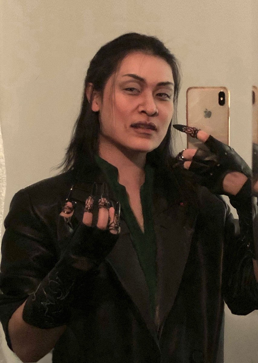 Renata000321's tweet photo. 🧪🧪⛓️
#shangtsung  #mk11 #cos 
又找到一张 https://t.co/QJpgkQaJJF