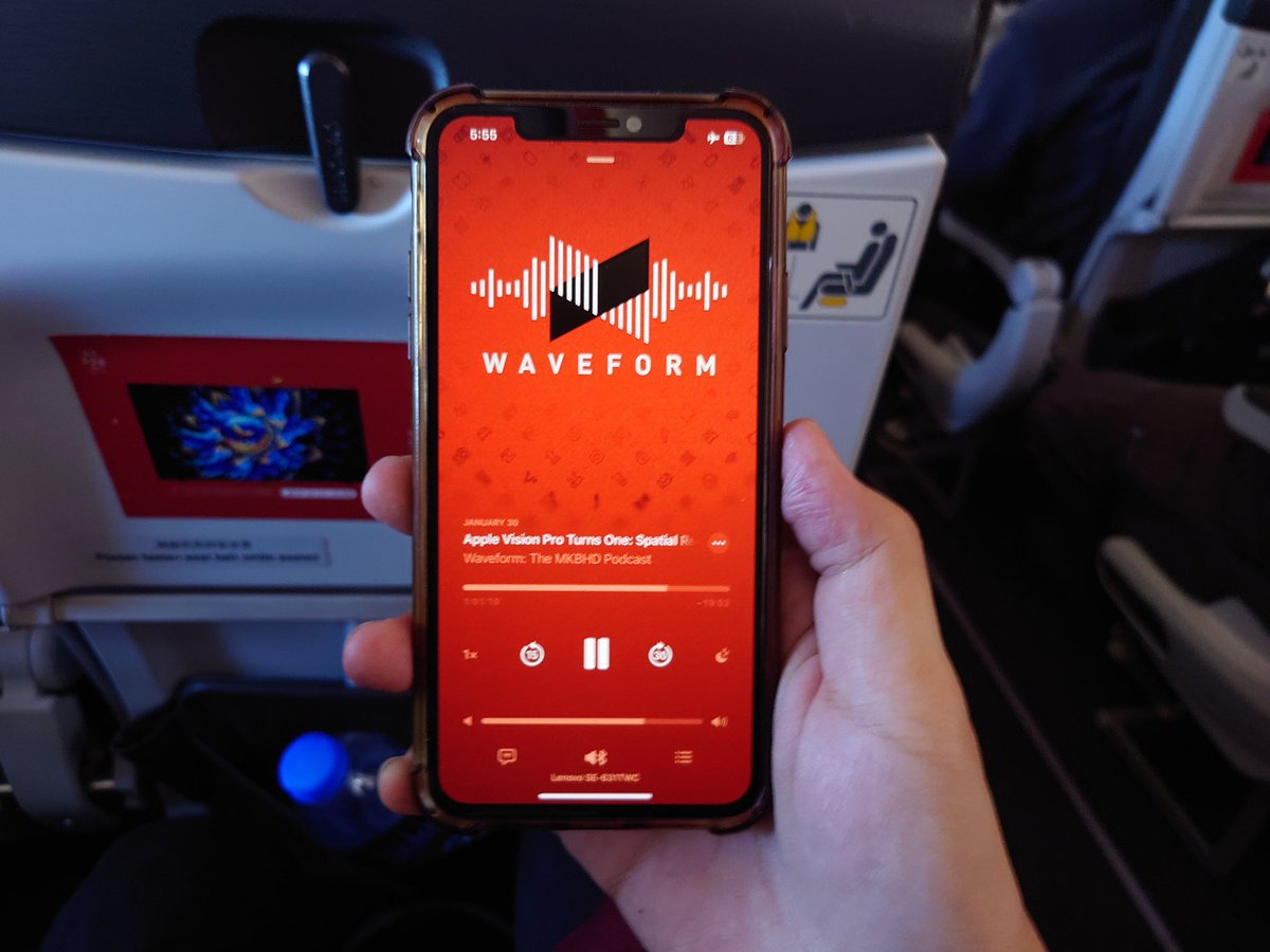 Always the best thing to listen to <a href="/WVFRM/">Waveform: The MKBHD Podcast</a> podcast on plane, thank you for everything team <a href="/MKBHD/">Marques Brownlee</a> , always the hottest tech news and high quality content! #Podcast