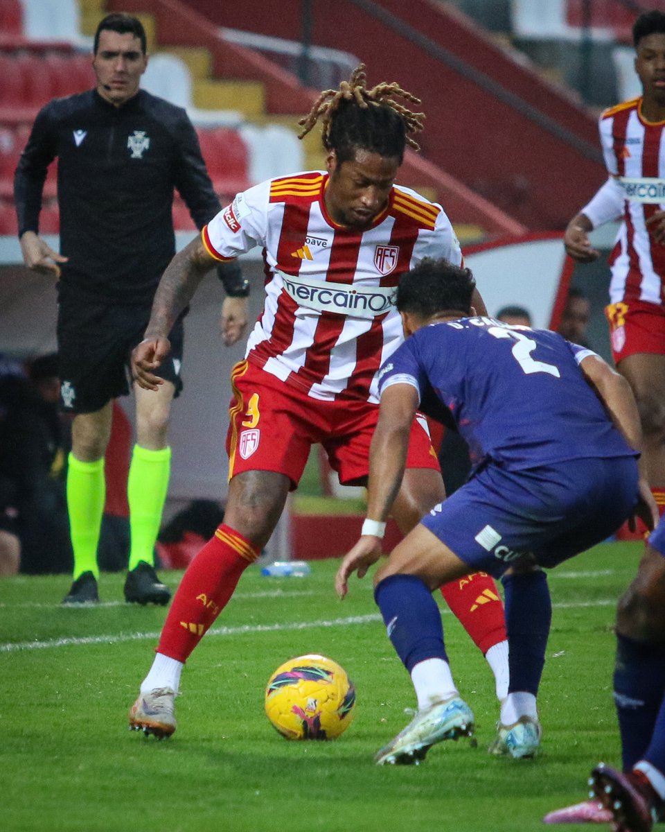 𝐄𝐬𝐭𝐫𝐞𝐢𝐚 𝐩𝐞𝐥𝐚 𝐀𝐅𝐒 ✅

Gerson Rodrigues estreou-se ontem pelo AFS e fez o golo da nossa equipa na receção ao Santa Clara ⚽️

Deixa-lhe uma mensagem nos comentários ✍️

#JuntosPelaVila