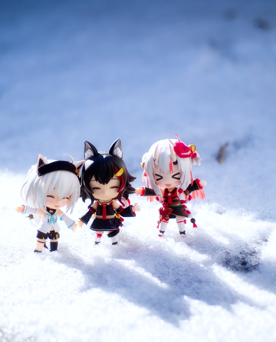 vernoinumimi's tweet photo. Sun and Shadow☀❄

#ねんどり #ねんどりコンホロEXPO2025
#いろはにほへっとあやふぶみ
#ねんどろフブキ https://t.co/SZEwFcjuzh