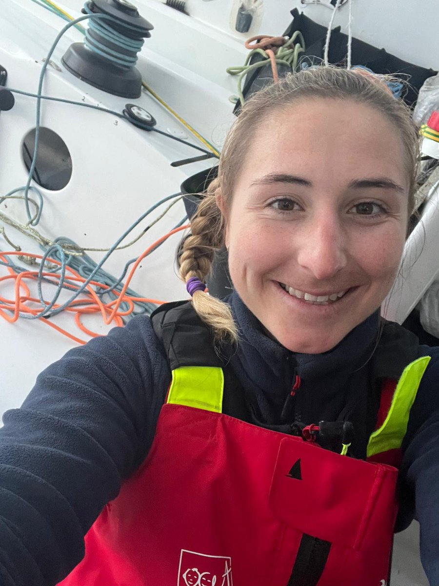 🇫🇷 Violette Dorange, 25ᵉ du Vendée Globe 🤩

À seulement 23 ans, notre tricolore devient la plus jeune skippeuse de l'histoire à dompter l'Everest des mers après 90 jours, 22 heures et 36 minutes ⏱️

Tellement inspirante 💎

📸 Violette Dorange #VG2024