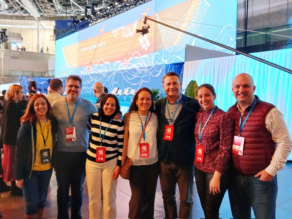 Compartiendo con nuestros presidentes nacionales el Congreso Nacional de Vocaciones en Madrid.

Aprendiendo "¿para quién soy?" para, después, llevarlo a nuestra familia, a nuestra parroquia y a nuestro movimiento.