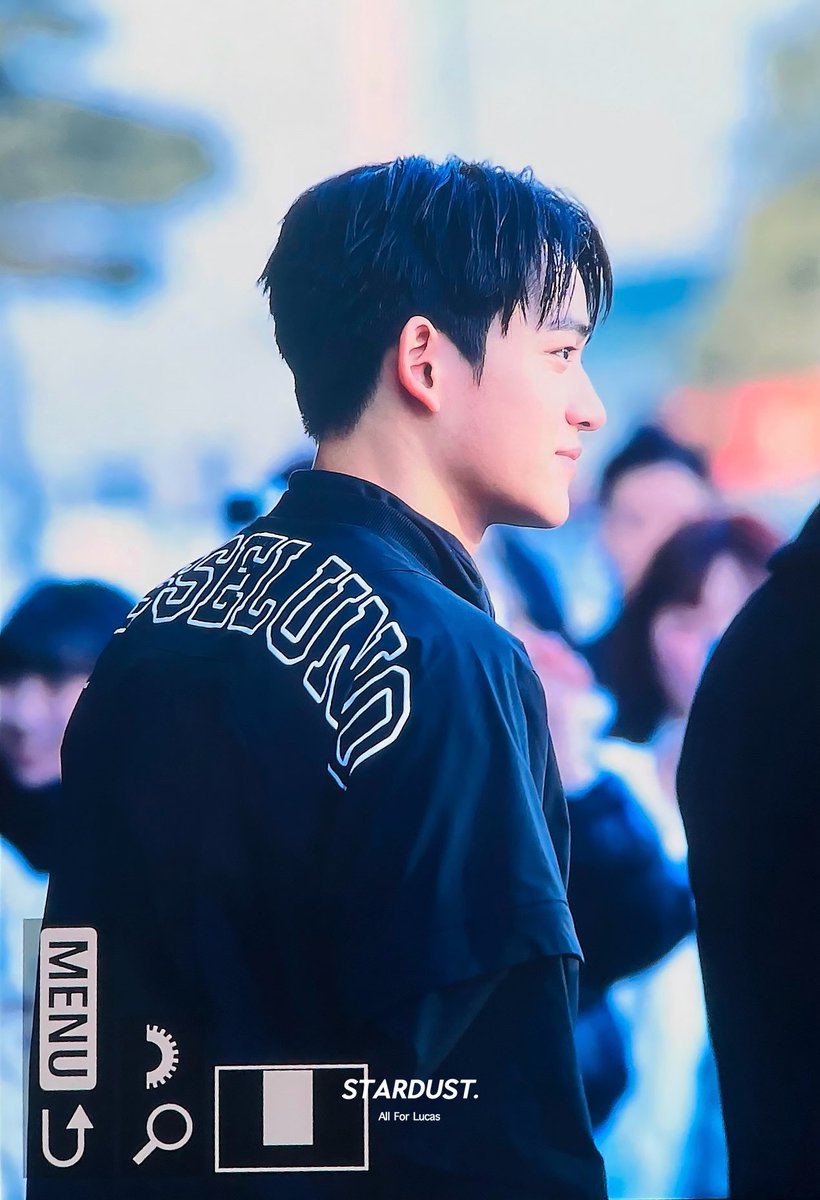 250209 서울패션위크 퇵길

#LUCAS #루카스 #黄旭熙
#SEOULFASHIONWEEK2025FW