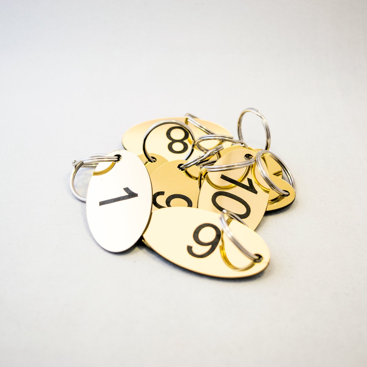 gtlaserltd's tweet image. Smart Buys! Set of 10 Oval Shaped Numbered Key Tags - Organize your space with Elegance starting from £14.70 at laservinylarts.etsy.com/listing/165186… See more. 🤓 #KeyTag #NumberedKeyring