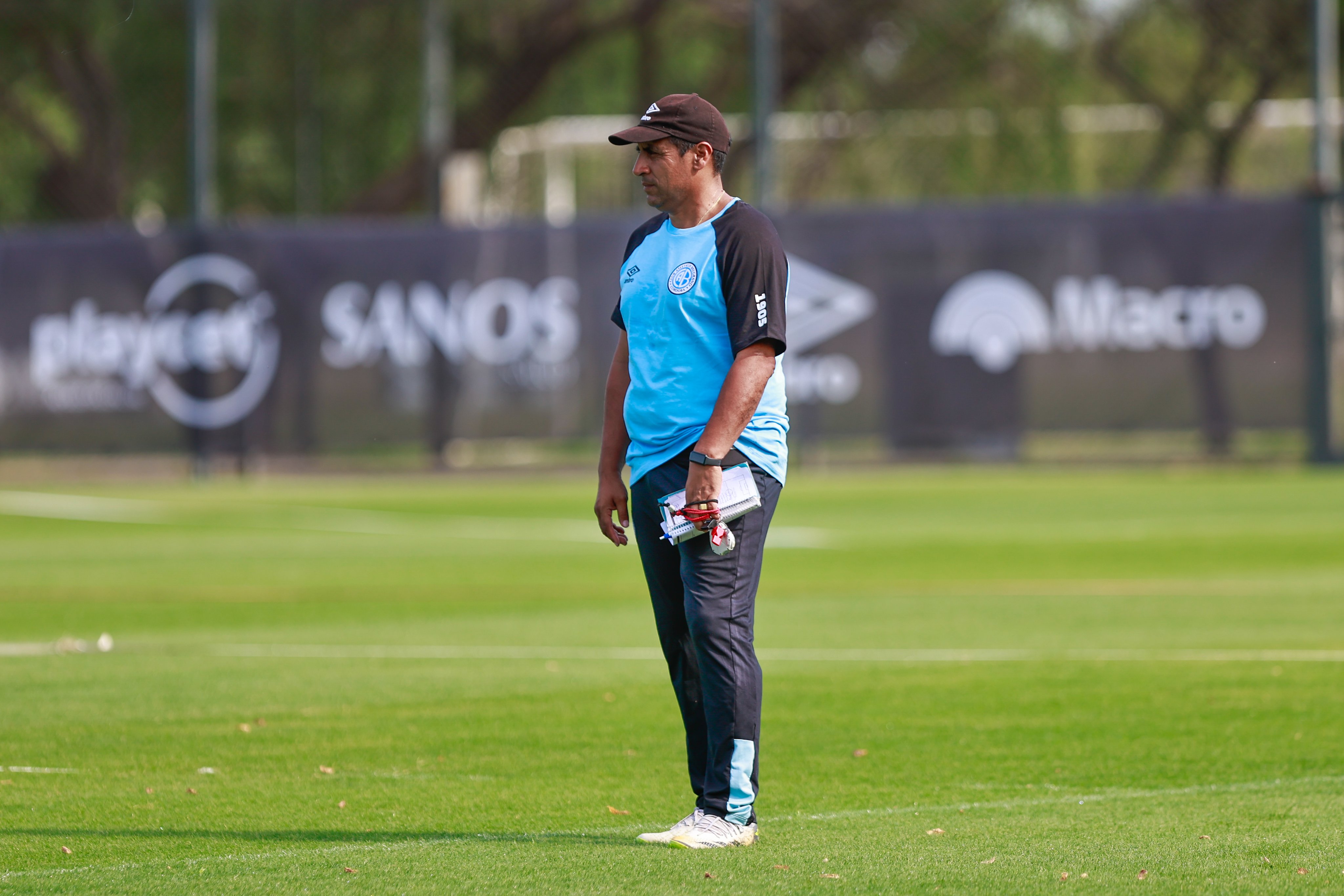 Belgrano quiere ganar con el "Beto" mientras espera al "Ruso": hora, TV y formaciones | Canal Showsport