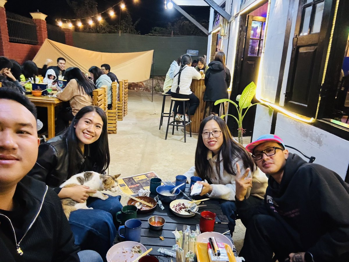 fiend1998's tweet image. chill day🍻