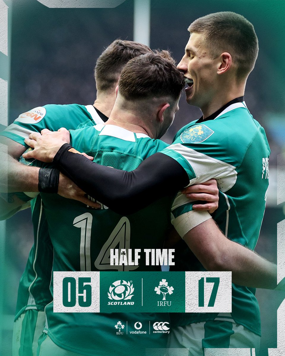 We lead at the break at Murrayfield! 🙌

#TeamOfUs