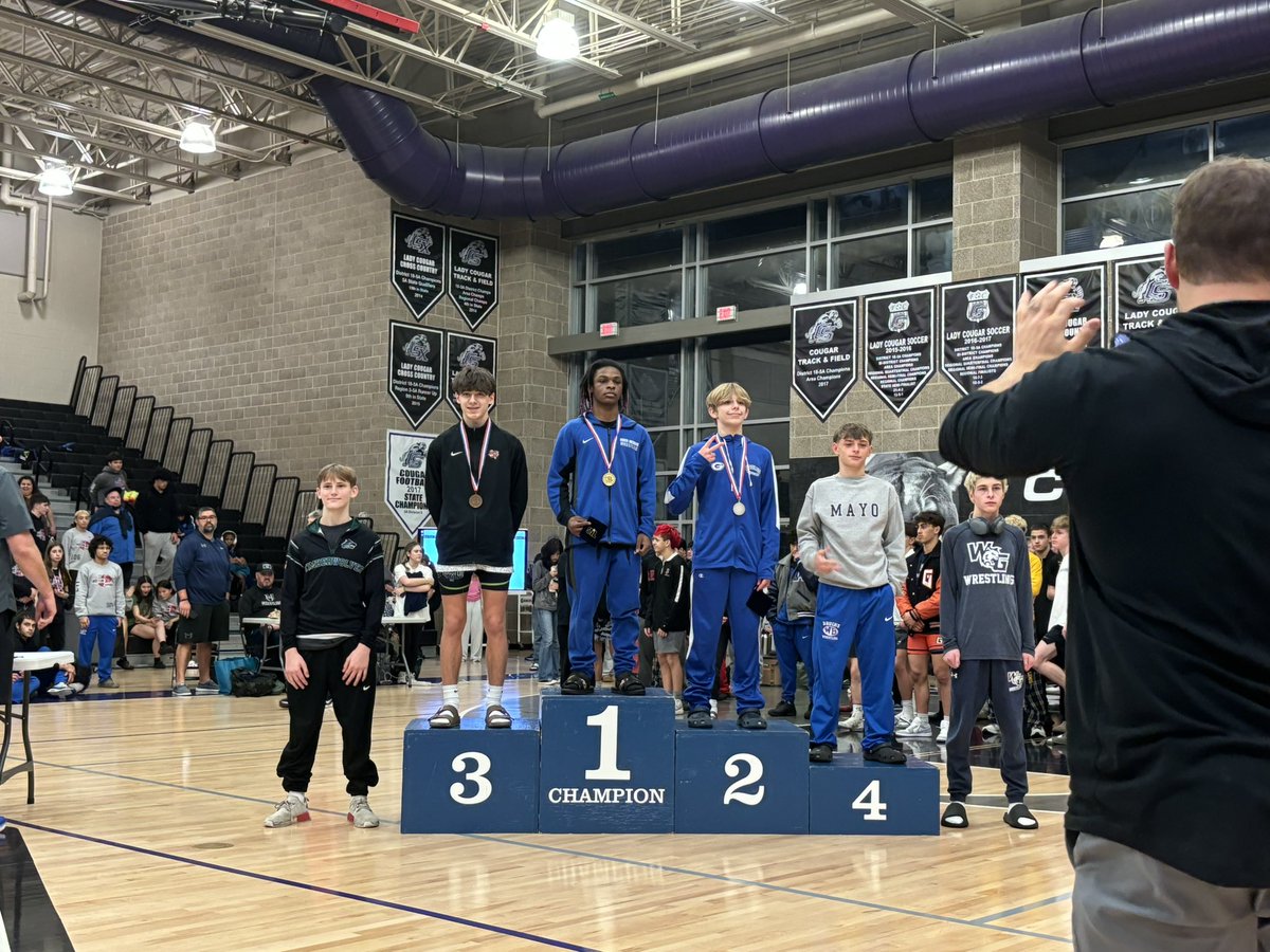 Congratulations to junior Aiden Mayo who placed 4th in the 106lb division at the Regional Tournament this weekend. Aiden advances to the state tournament next week. #Bruins