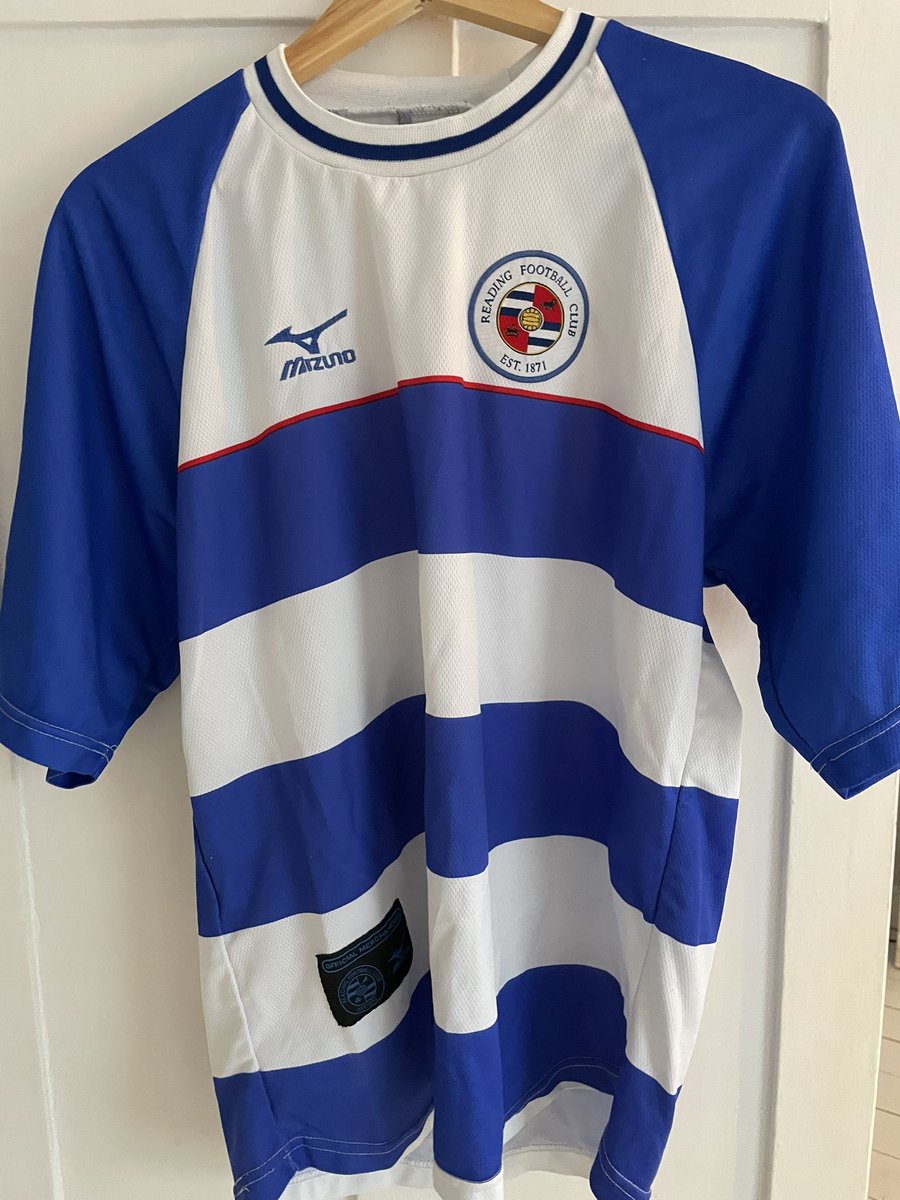 RFCshirts's tweet photo. #readingfc prototype Mizuno shirt. Medium
1999-2000
£55
Some bobbling across shirt https://t.co/MSMLQtRIxi