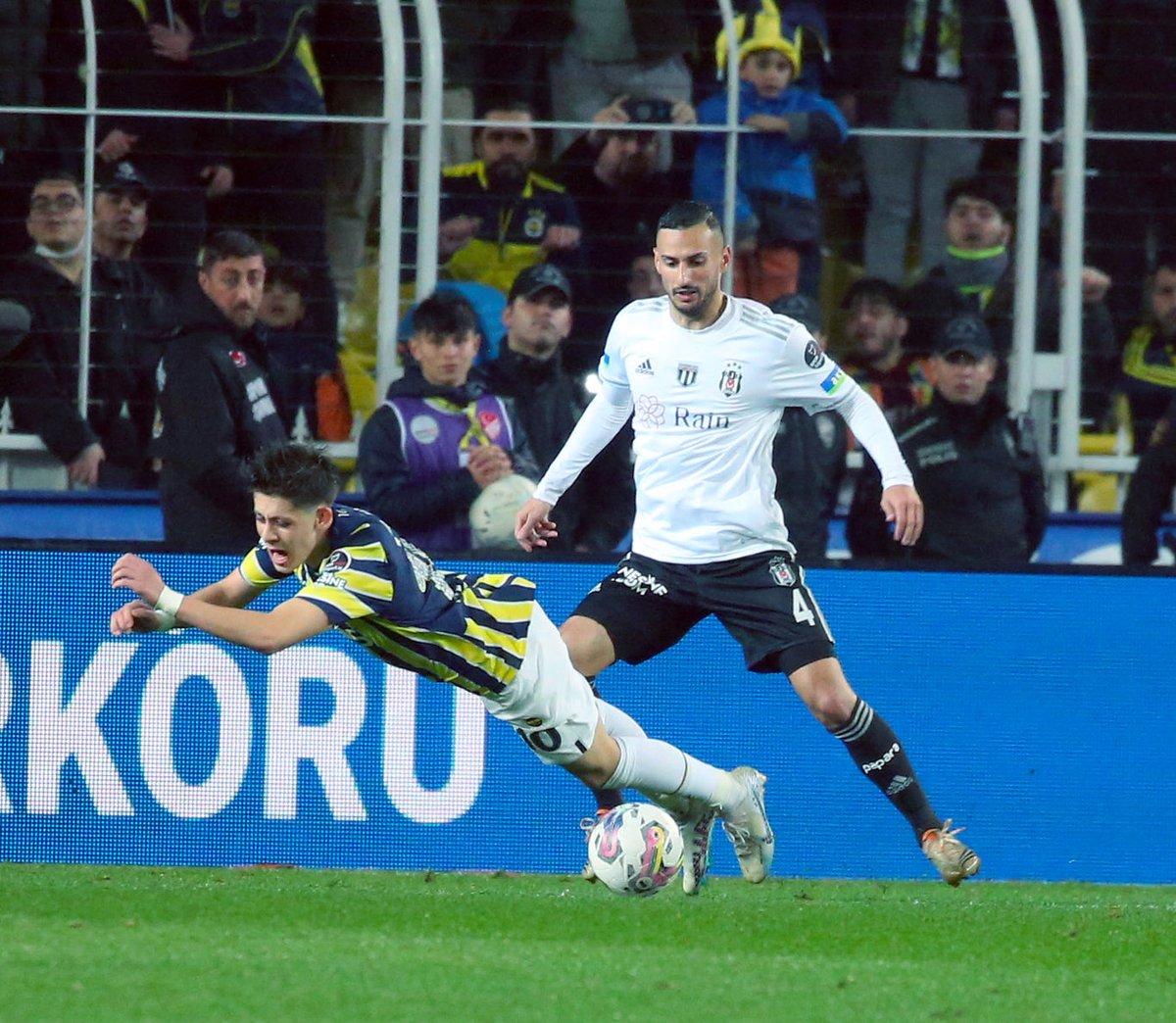 Bunda niye sesiniz çıkmadı aq #GSvADS