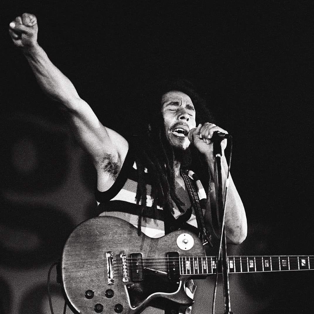 忘れちゃいけない。自分が何者で、何のために闘っているのかを。俺たちの闘争は血肉ではなく、あらゆる階層に蔓延る邪悪な精神に対するものだ。やつらに闘いを挑まれたら、しっかりと足を踏ん張って、神に感謝と賛辞を捧げよう。