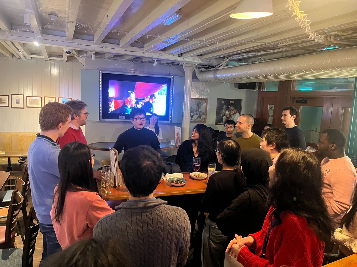 All the best to <a href="/su2lin_SEU/">Lin Su</a> 👋👋

After leading our research on #bio-hybrids for #photoelectrochemical conversion, he will continue his journey as a #lecturer in Engineering Biology at <a href="/QMUL/">Queen Mary University of London</a> 🎉🎉🦠☀️