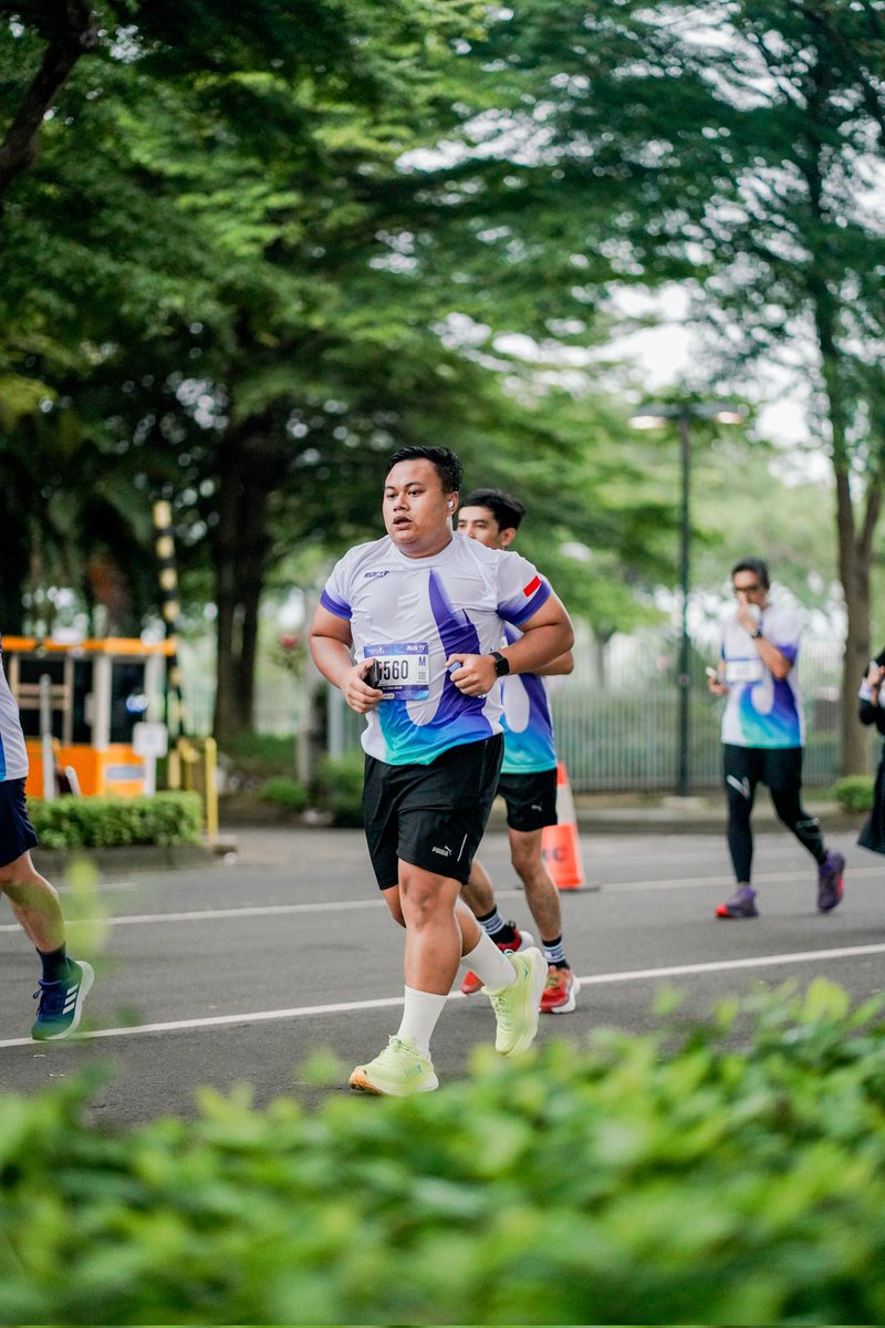 Mau apresiasi diri karena sudah keluar dari zona nyaman rebahan dan menemukan zona nyaman baru, yaitu lari! After taste tiap beres lari itu selalu menyenangkan dan nagih!

Meski masih pelan, fokus ku tetep pada improvement. Yang tadinya lari jalan, sekarang bisa full lari 5km.