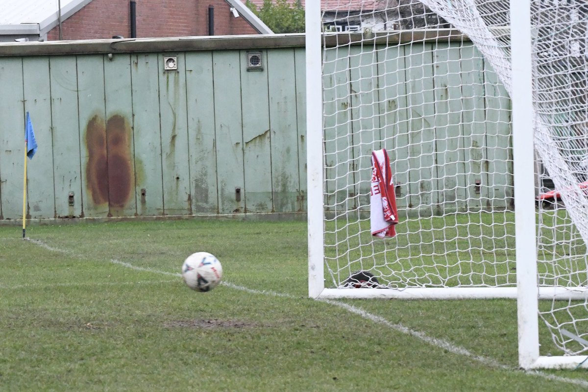 TerencePope4's tweet photo. FC Alder 1st v Billinge New Street res https://t.co/f94hEY9ERT