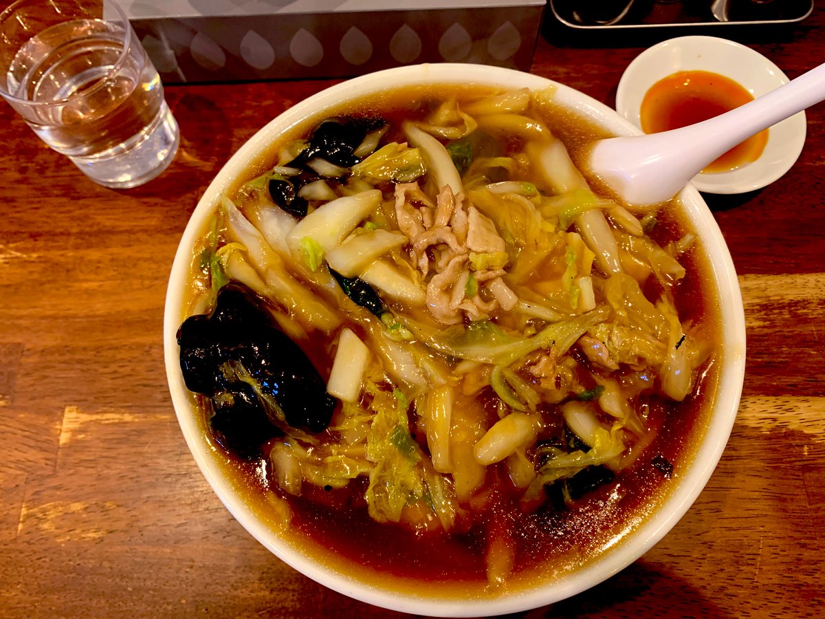 DaegJunman's tweet photo. 土日爆食い。🧧😁👍
#萬金餃子🥟🍚
#中華のんち🍜🥟 https://t.co/RQu0IWE80w