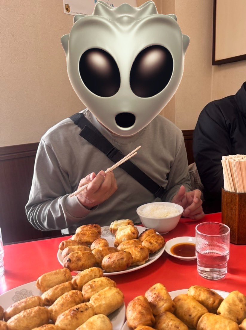 DaegJunman's tweet photo. 土日爆食い。🧧😁👍
#萬金餃子🥟🍚
#中華のんち🍜🥟 https://t.co/RQu0IWE80w